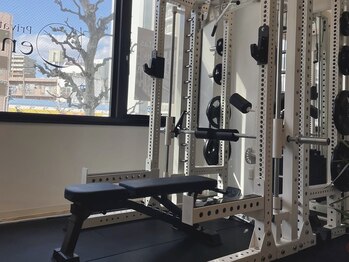 アンプシーフィット(UMPSY FIT)/宝町店：マルチマシン