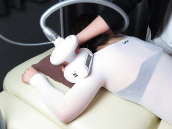 アルバ 広島店(ALBA)/エンダモロジー【二の腕】