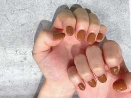 秋色×ブラウン×シンプル