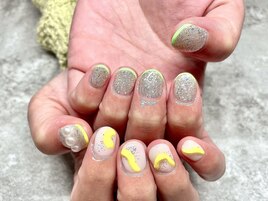アシメネイル