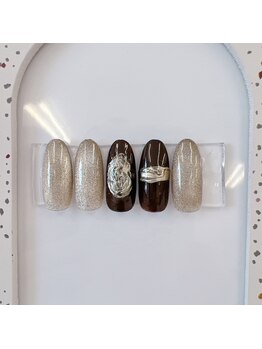 はあとねいる 西鉄久留米店/4月限定　ミラー