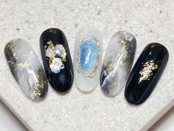 ニュアンス宝石ネイル
