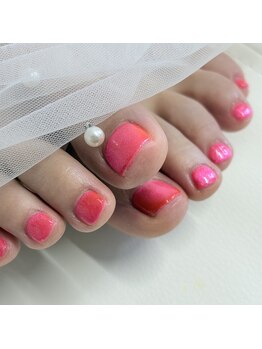 ワイワイディーエス(YYDS)/