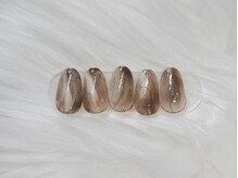 イング(+ Ing)/ニュアンスネイル