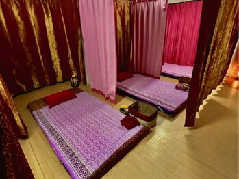 サバイ サバイ(Sabai Sabai)の写真/【本場を感じる本格タイ古式マッサージ】お仕事疲れによる首、肩、背中をじ~っくりストレッチ!新大阪すぐ