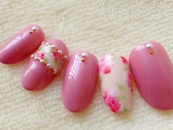 ネイルサロン ルージュ(NailSalon rouge)/ガーリーフラワー