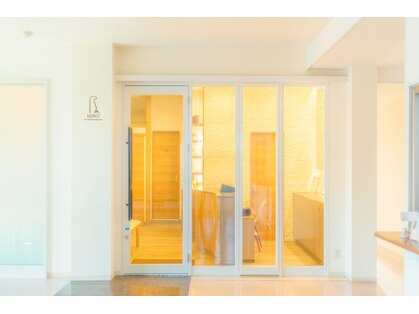 ラドニスト(RADNIST)の写真