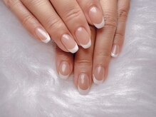 ネイルミンツ(nail Mint’s)/王道フレンチ