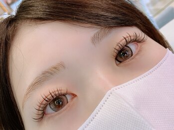 イヴ(Eve)の写真/ビューラーなしでも自然な仕上がり♪フラットラッシュ/ダメージレスラッシュリフトでなりたい目元へ◎