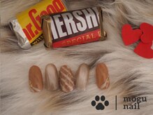 モグネイル(Mogunail)/バレンタインネイル/マーブル