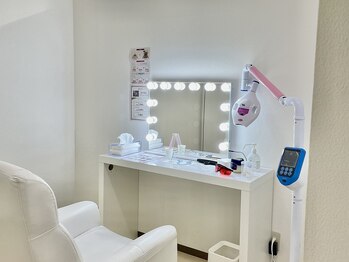 エクシアホワイトニング 札幌大通店/札幌店内観・施術面