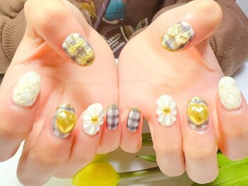 ユイ(YUYI.)の写真/種類豊富なパーツからお好きなものをチョイス♪トレンドパーツを組み合わせてあなただけの理想のデザインに