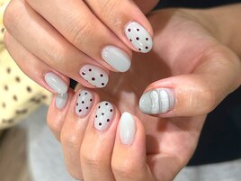 ドット×手描きアートネイル