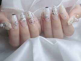 大人女子、冬ネイル