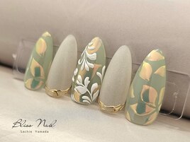 ボタニカルネイル/山田