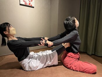 クサラ ハーン 淀屋橋本店/タイ古式マッサージストレッチ☆