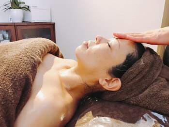 クレール ド ルナ(Clair de lune)/隠す肌より魅せる肌に・・・