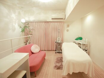 ホワイトカメリア(White Camellia)/二階は癒しの空間♪