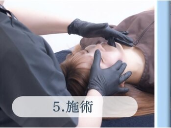 エレヴィザ トウキョウ 恵比寿院(ELVISA TOKYO)/【小顔矯正】5.施術