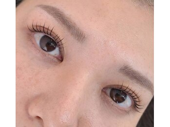 トップブロウ 学芸大学(TOP BROWS)/韓国まつ毛パーマ