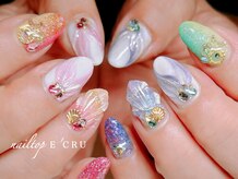 ネイルトップエクル(nail top E CRU)