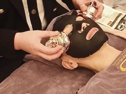 アラフェイスの写真