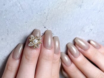 ラフィーナ(RAFFINA)/