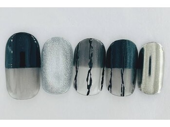 ネイルサロン フラール(Fullard)/ジェル￥8910スカルプ￥13310