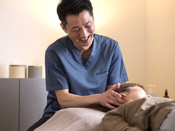 ホール 札幌円山(WHOLE)の写真/【首・肩のコリを根本改善！】深部からじっくりほぐし、軽やかな身体へ。