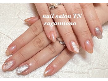 ティーエヌ 相模大野店の写真/【ネイルデビュー大歓迎!!】TrendDesignも定額でお得に♪お好きなカラーで指先におしゃれを♪色替えもOK☆