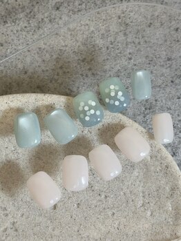 エムディーエーネイル(M.D.A NAiL)/シーズンコレクション