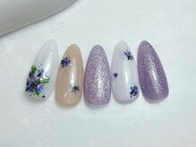 リーノ ベッラ(Lino bella)/指先華やぐ押し花ネイルコース