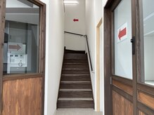 ホワイトベリー 空港通店(White Berry)/【階段】