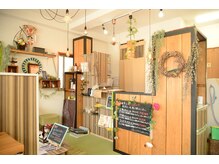 おもろまちエステサロン 新都心店/待合室風景