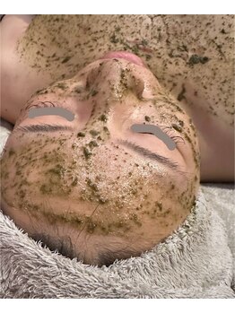 ビー ブルーム(B BLOOM)/【ハーブピーリング】胸元美にも