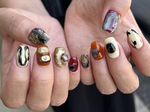 サラソージュ アチワ ネイル(SARA SO-JU ACHIWA NAIL)