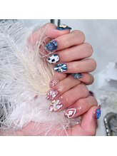 グロー ネイル(Glow Nail)/