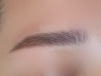ピピ(pipi)/アイブロウスタイリング