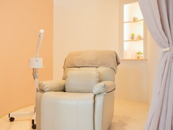 ニレ(niRe)の写真/【富山市/10:00～】一人ひとりの骨格に合わせた眉毛をご提案☆WAX・シェービングどちらでも選択可能◎