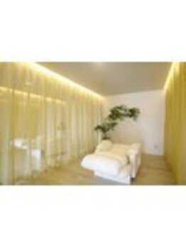 DOREE eye【まつ毛と眉の専門店】【ドレ】【3/11OPEN(予定)】/ 光に包まれる席