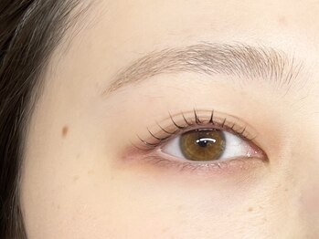 LOI eyelash掛川店の写真/ナチュラルなのに、惹かれてしまう魅力的で上品なデザインまつげパーマが人気♪自然に目力UP★