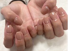 ルミナス(Luminous)/肌の色に合わせたベージュカラー