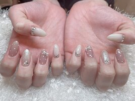 ベージュドットデザイン