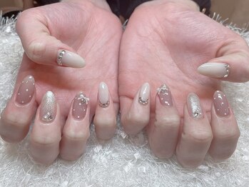 ベージュドットデザイン