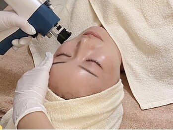 アンノン(Annon)の写真/【最先端の細胞美容＆最新機器でエイジングケア】高純度・高分子エラスチン導入/強力リフトアップマシン