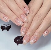 ベティーネイル(Betty)