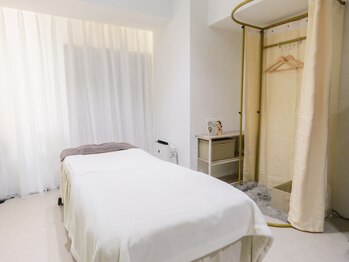 エムフロート(M float)/マンツーマン施術です!