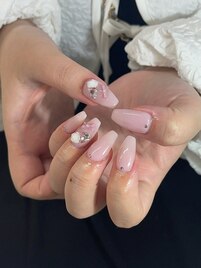 ガーリーネイル