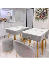 仕上がりだけで終わらせない。施術後まで見据えた丁寧なアフターケアとアドバイス