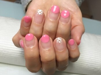 pinkでかわいく丸フレンチ